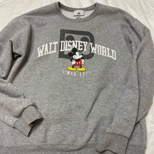 Walt Disney World Sweatshirt